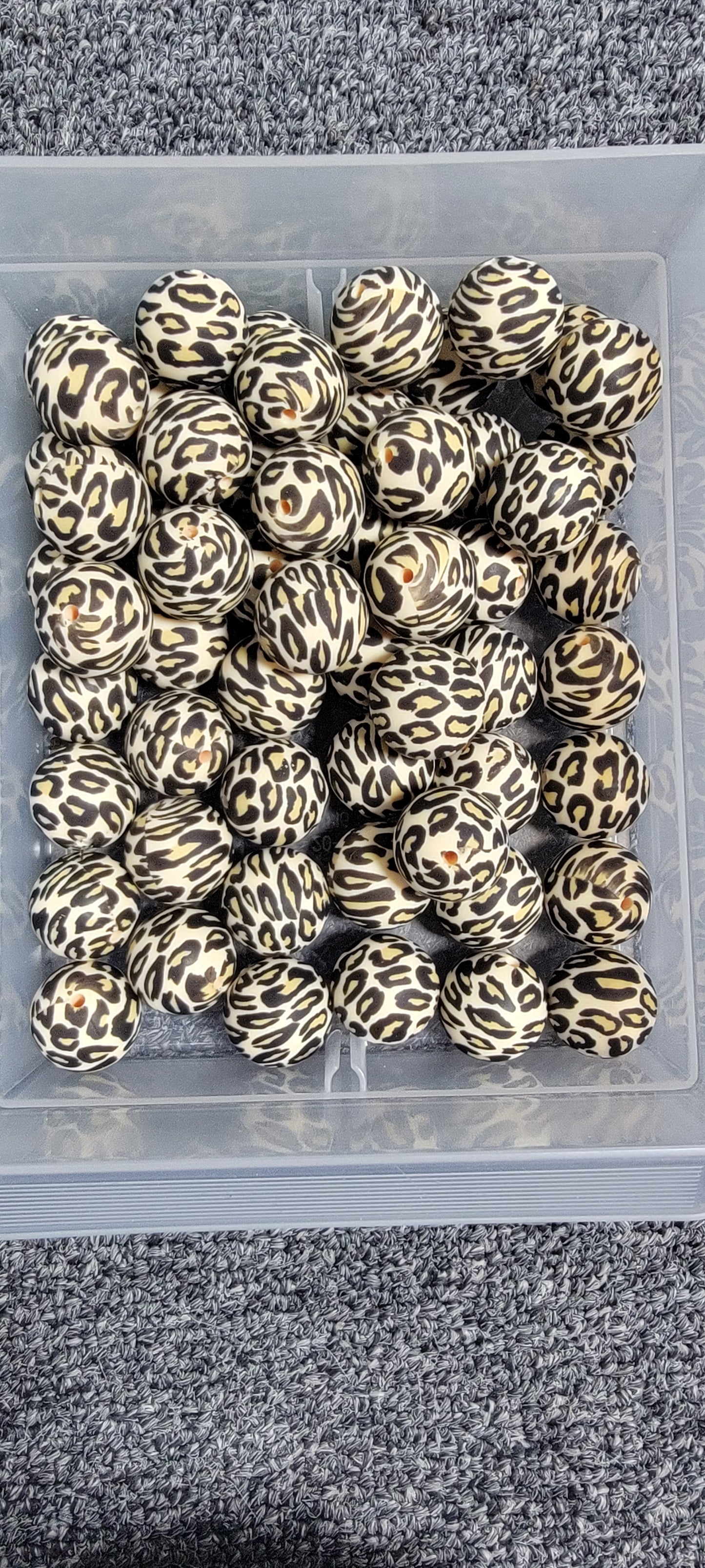 19MM Silicone Beads
